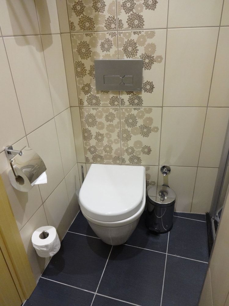 Bunkahaus Standard Room 8