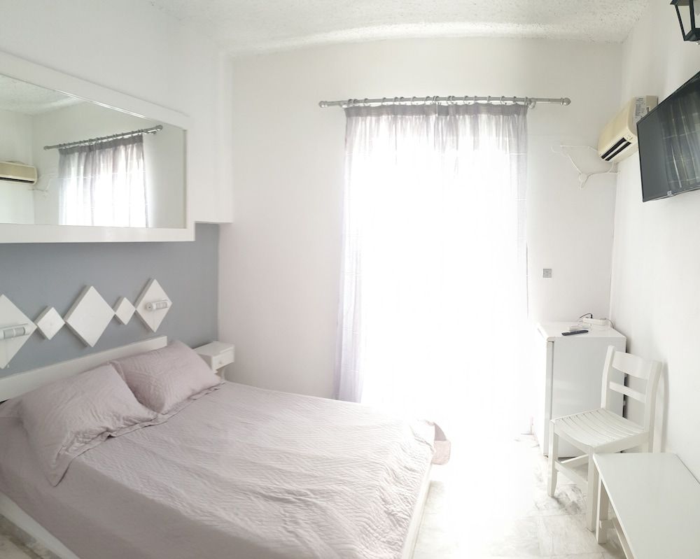 Porto Castello Standard Room 7