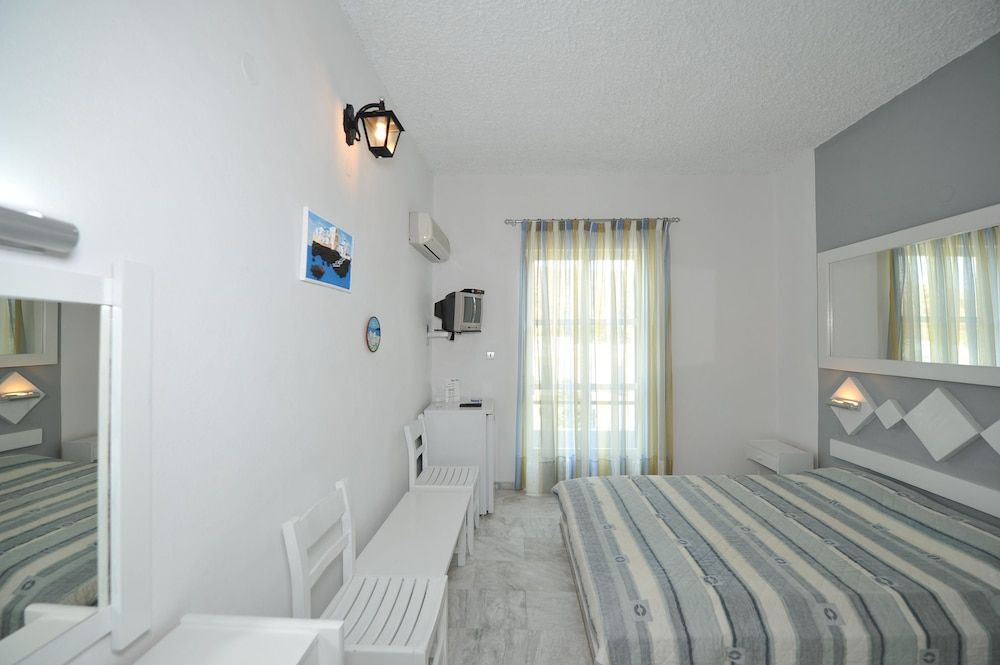 Porto Castello Standard Room 3