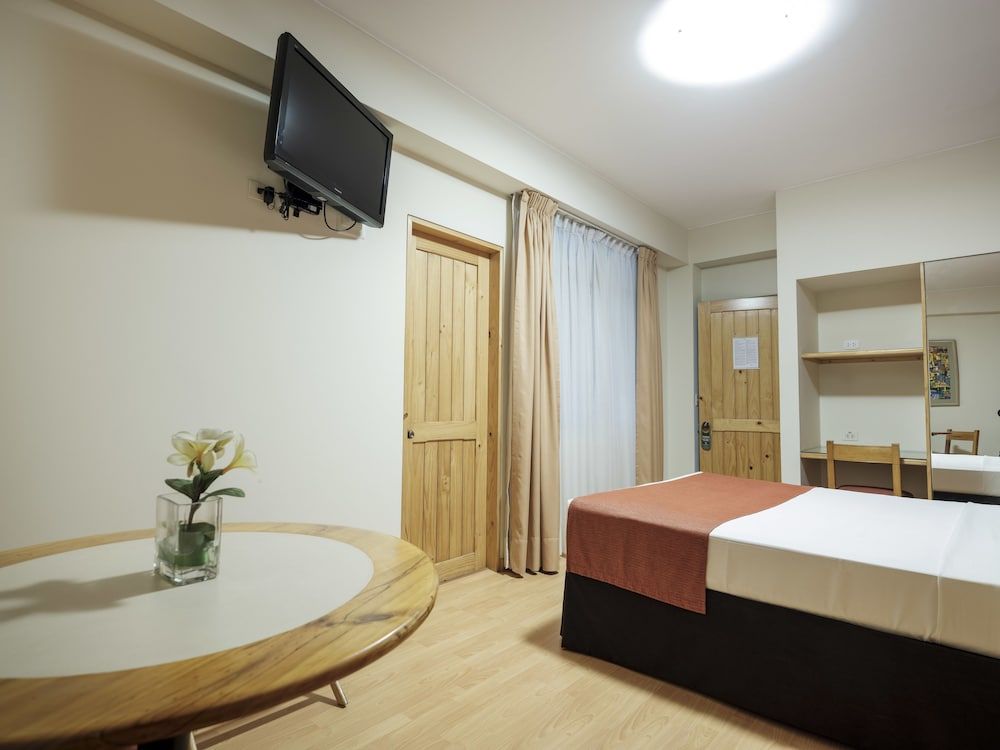 undefined Qorianka Hotel 5
