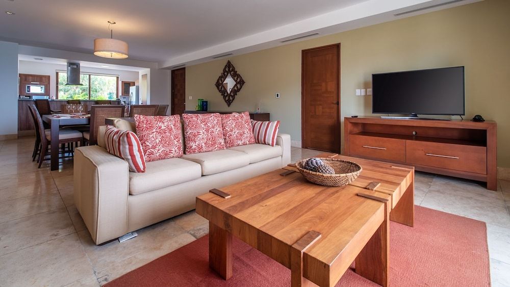 Celeste Beach Residences Huatulco Curamoria Collection Master Residence, 2 Bedroom, Ocean View 3