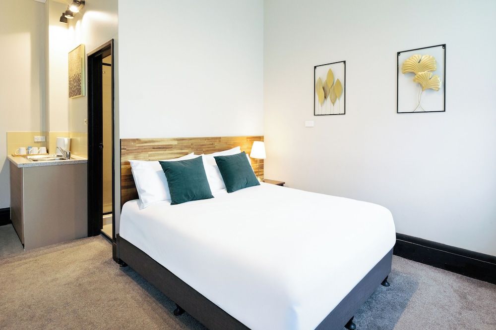 City Budget Hotel Standard Family Room 3