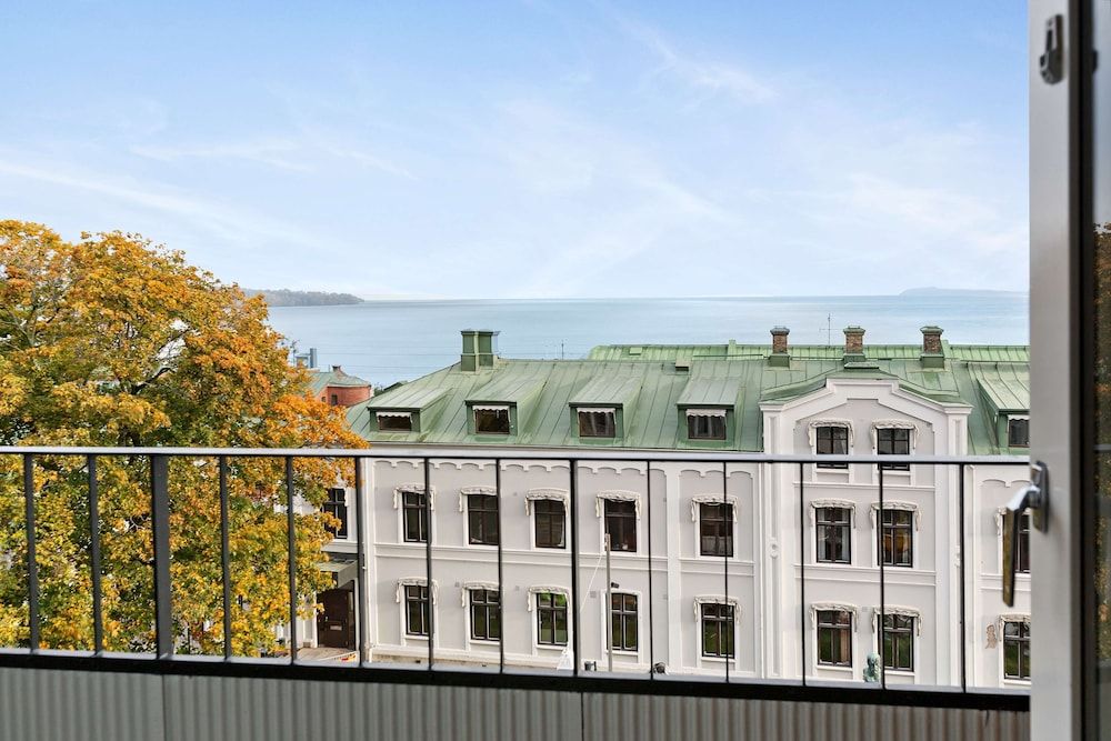 Sure Hotel by Best Western City Jonkoping Executive Suite, 2 Twin Beds, Balcony, Sea View 2