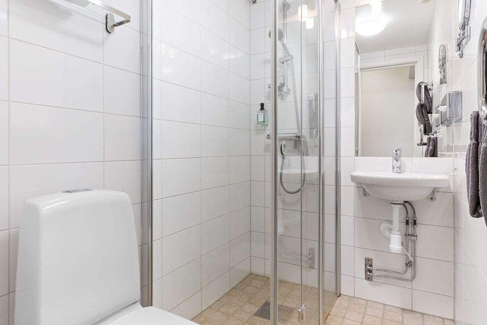 Sure Hotel by Best Western City Jonkoping Economy Room, 1 Double Bed, Non Smoking 3