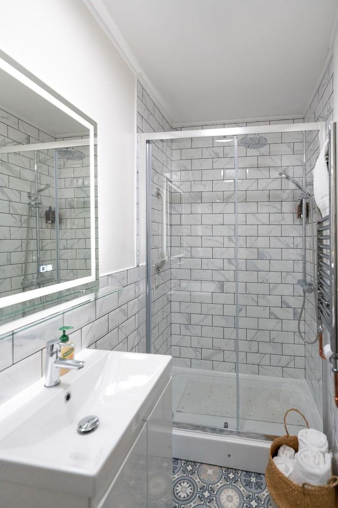 The Bugle Coaching Inn Suite, Ensuite 5