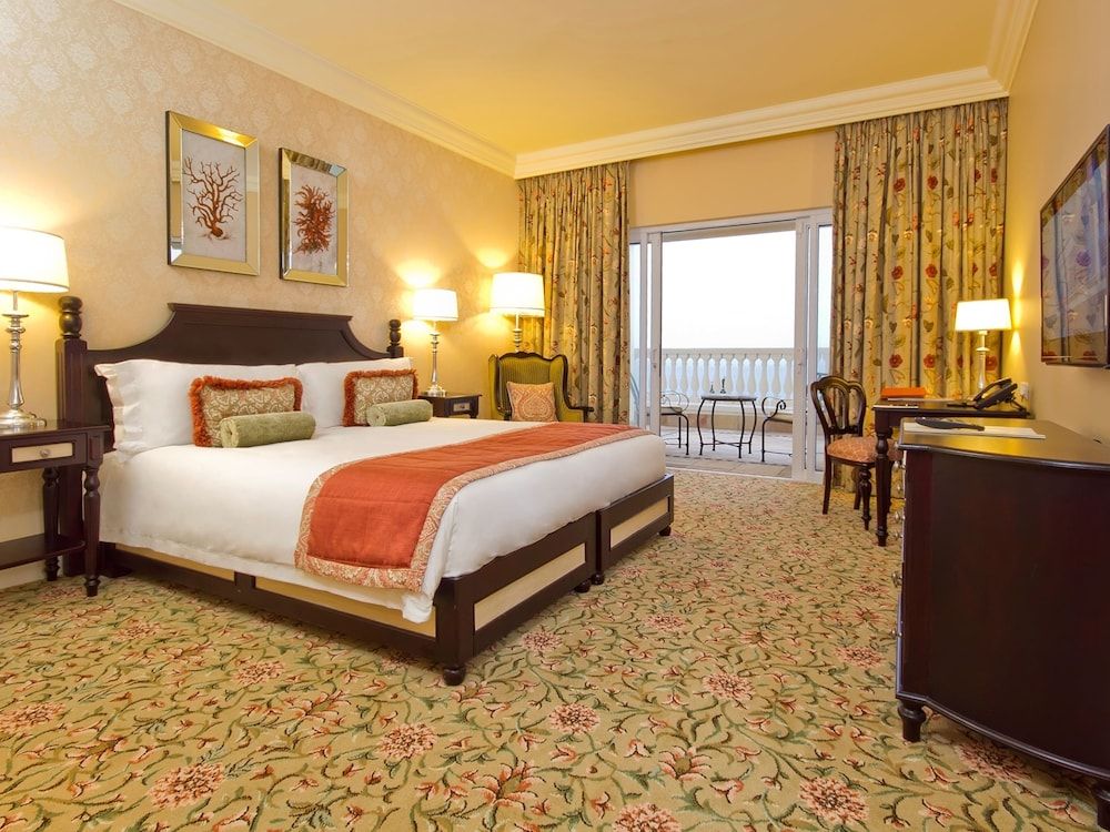 The Boardwalk Hotel Paraplegic Room