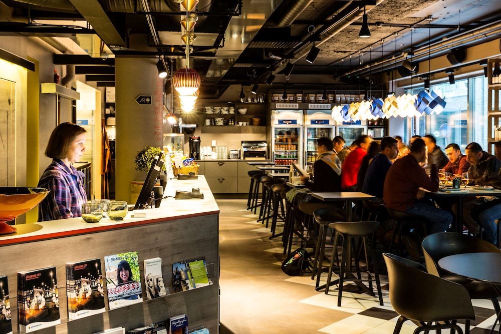 undefined Comfort Hotel City 10