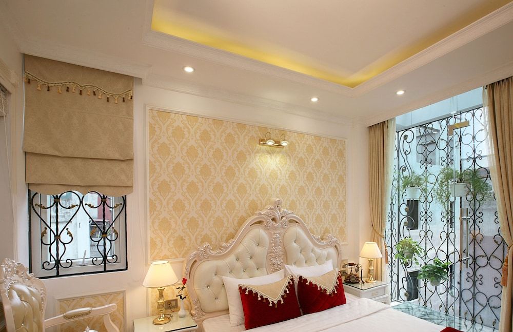 undefined Hanoi Hotel Royal 10