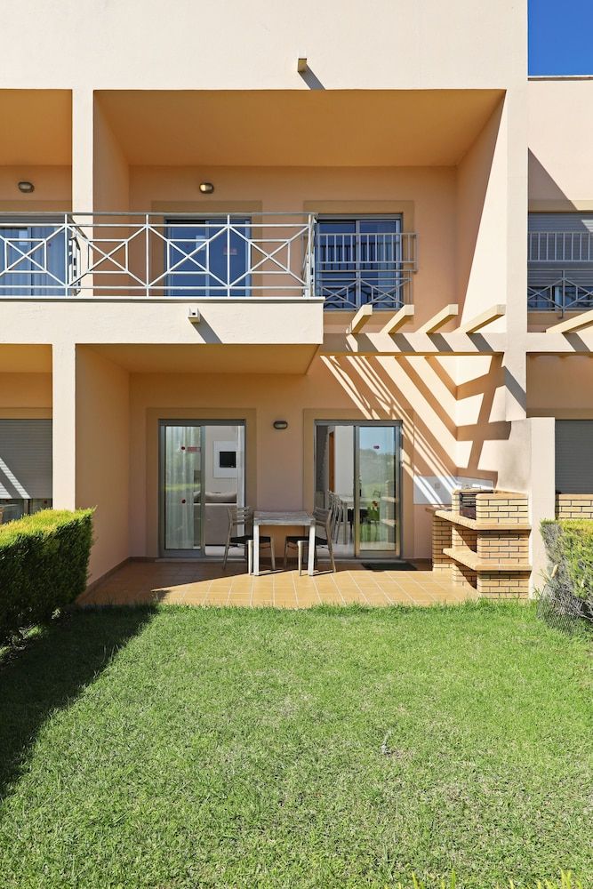 undefined Pinheiros da Balaia 8