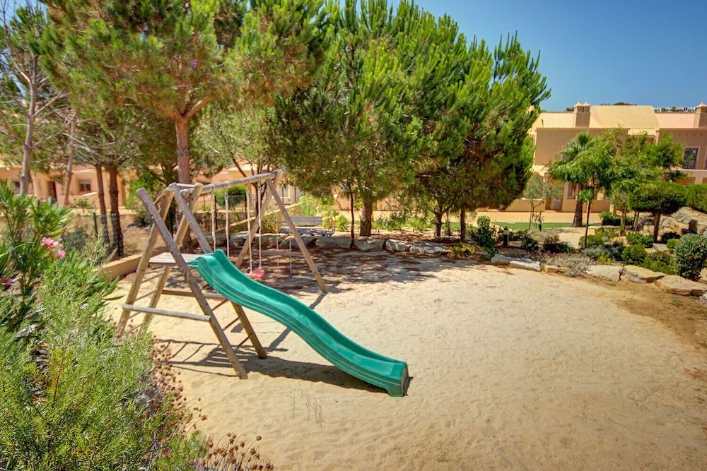 undefined Pinheiros da Balaia 9