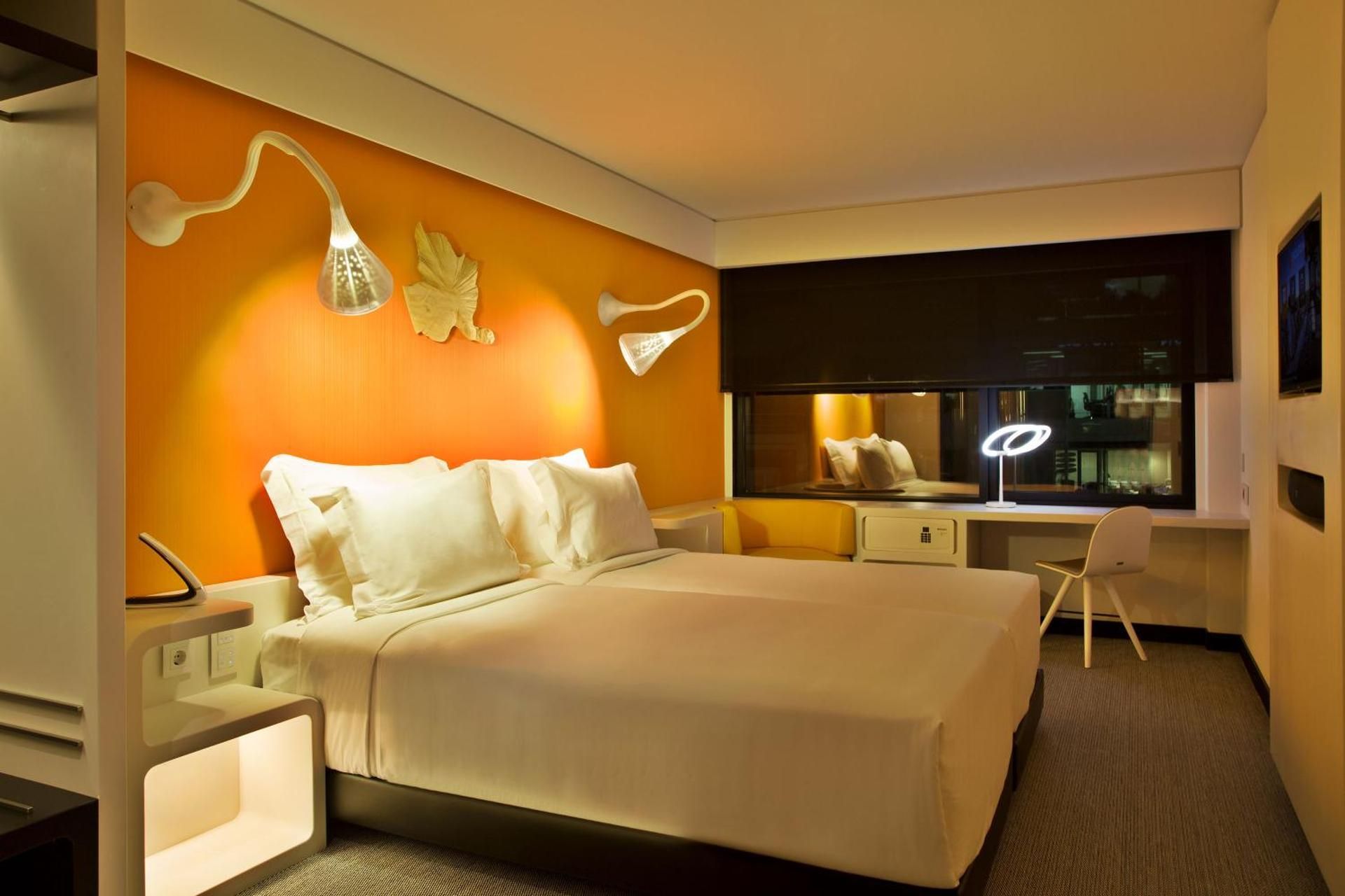 Deluxe Double or Twin Room with City View