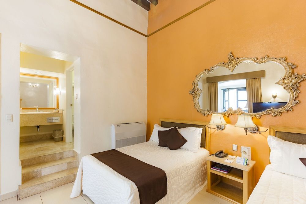 Hotel Mesón de Jobito Double Room, 2 Double Beds 8