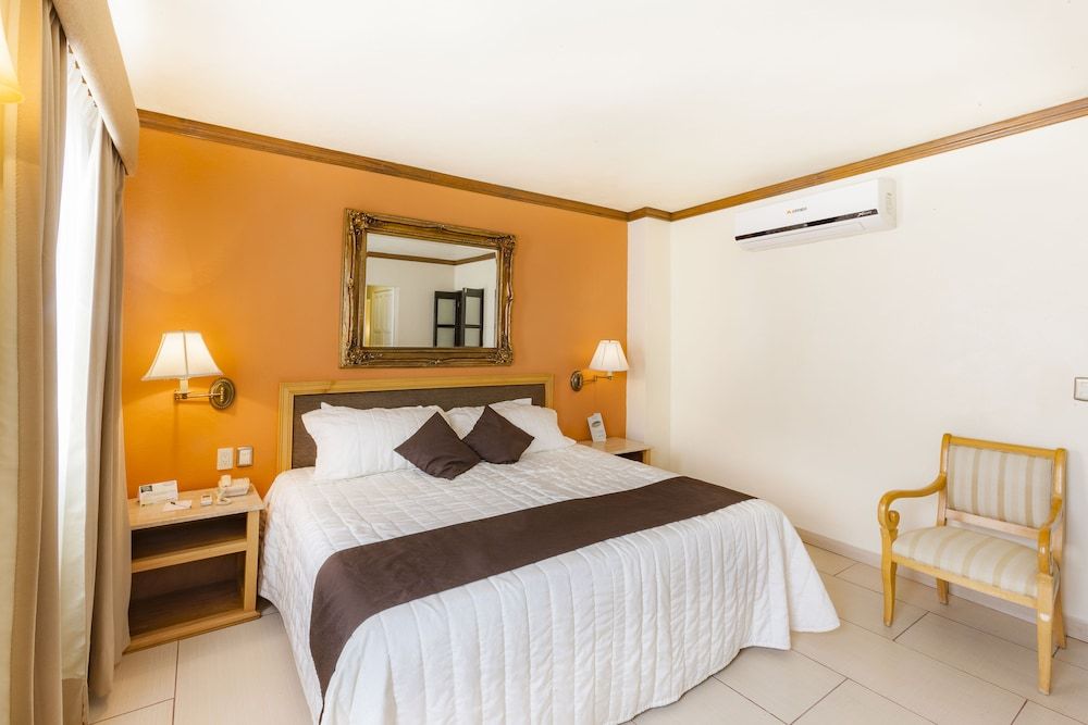 Hotel Mesón de Jobito Standard Room, 1 King Bed 6