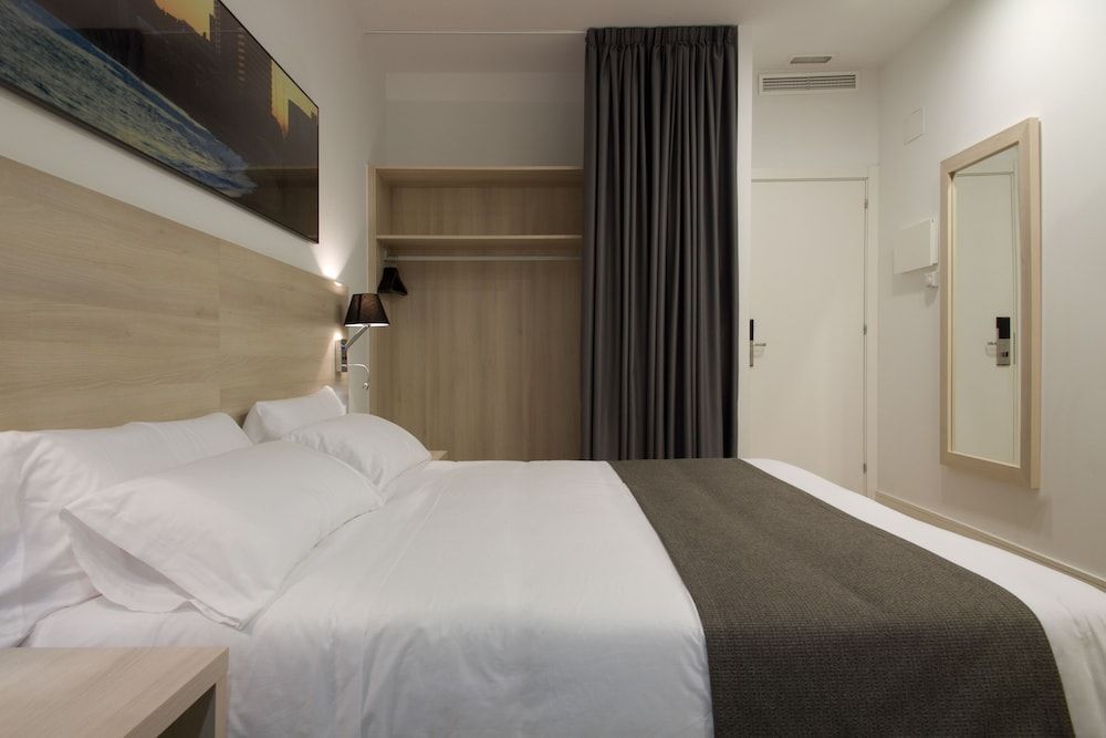 THE 8 Boutique B&B Standard Double Room 3