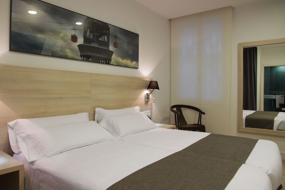 THE 8 Boutique B&B Standard Double Room 5