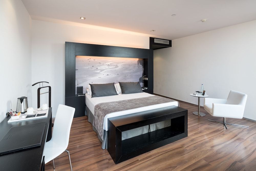 Deluxe Double Room Single Use, Private Pool (Terrace)