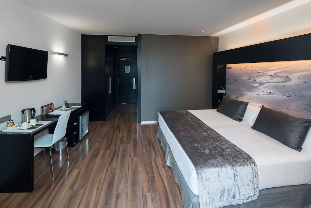 Superior Double Room Single Use, Private Pool (Terrace)