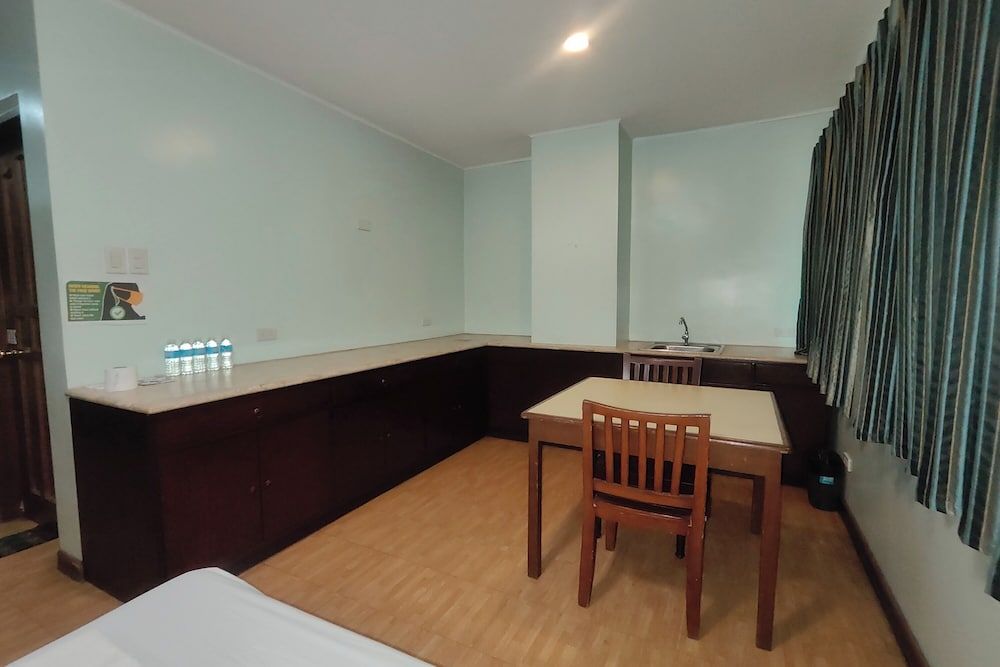 Oftana Suites Cebu near Oakridge Family Room 10