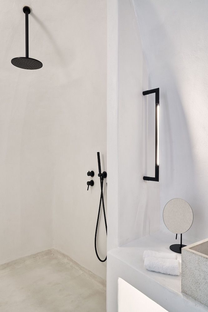 Charisma Suites Senior Suite, Sea View 8