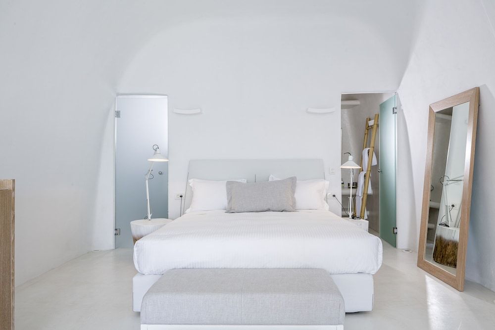 Charisma Suites Senior Suite, Sea View 2