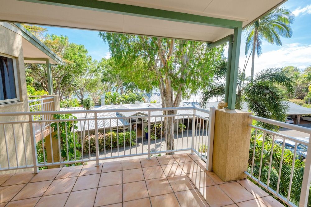 Superior Queen Room with Ocean View