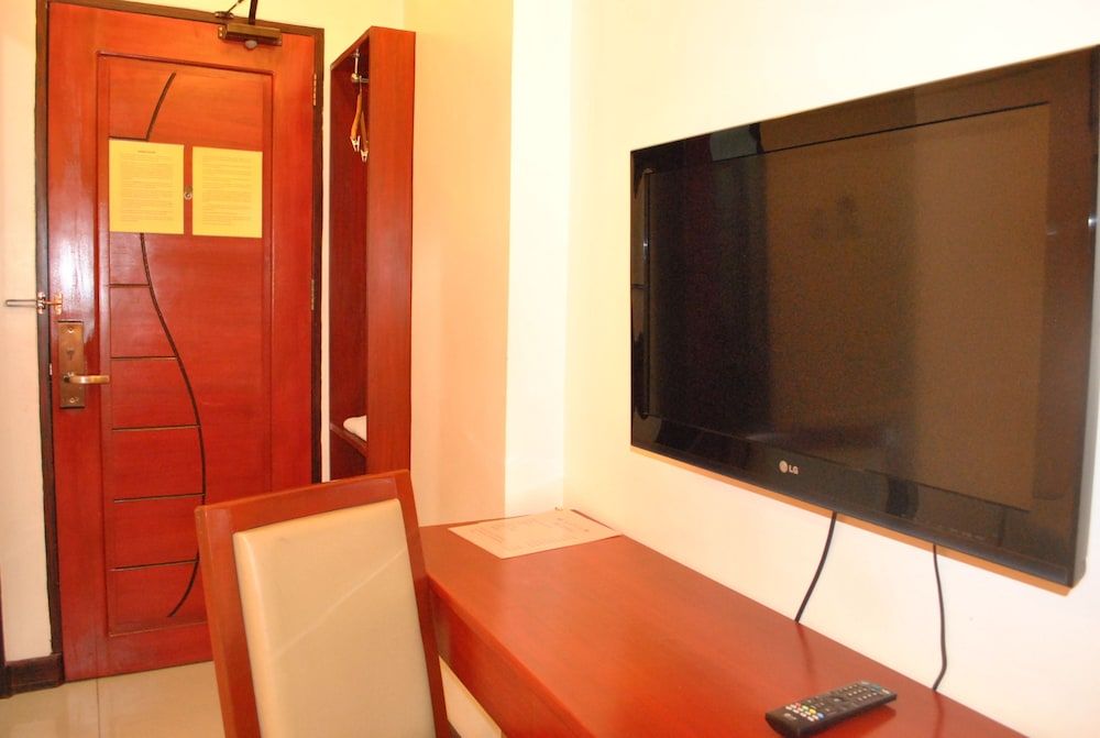 Dragon Home Inn Basic Double Room, 1 Double Bed 4