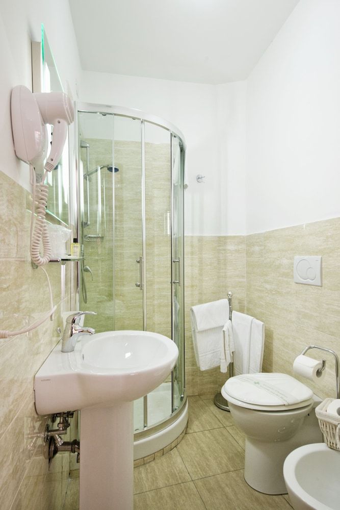 Vaticano84 Comfort Room 5