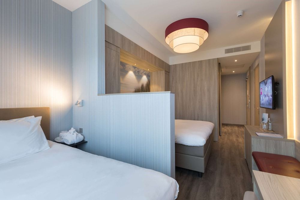 Deluxe Room, Multiple Beds