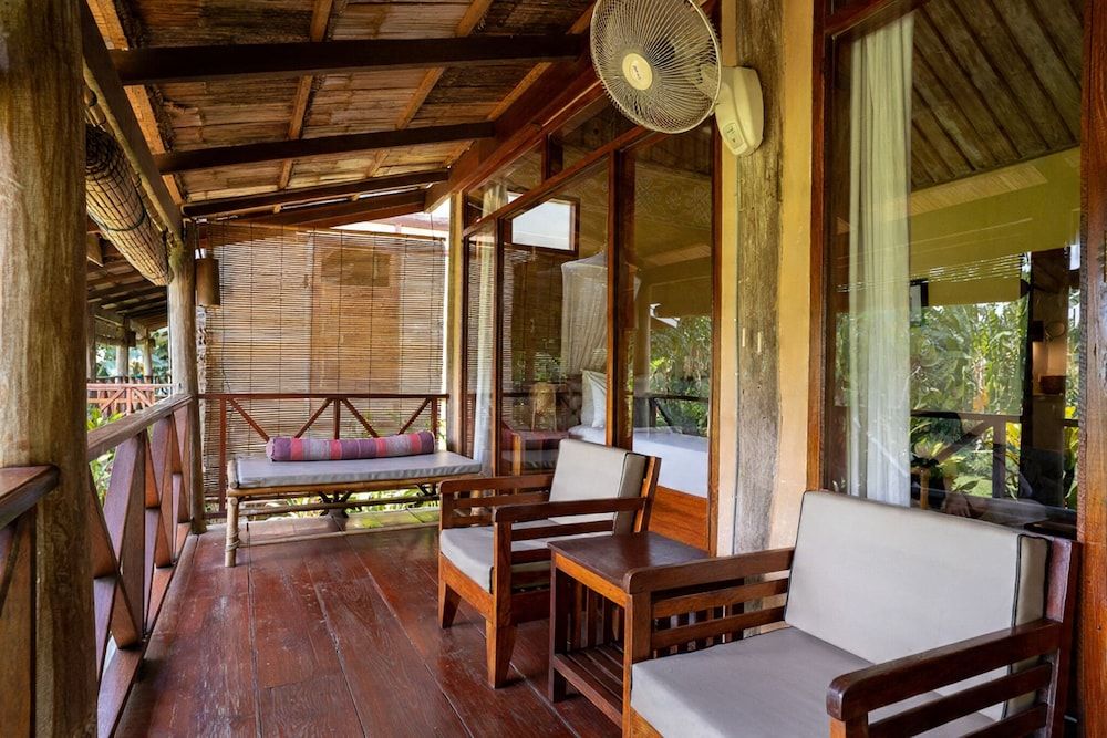 Private Bungalow Garden View