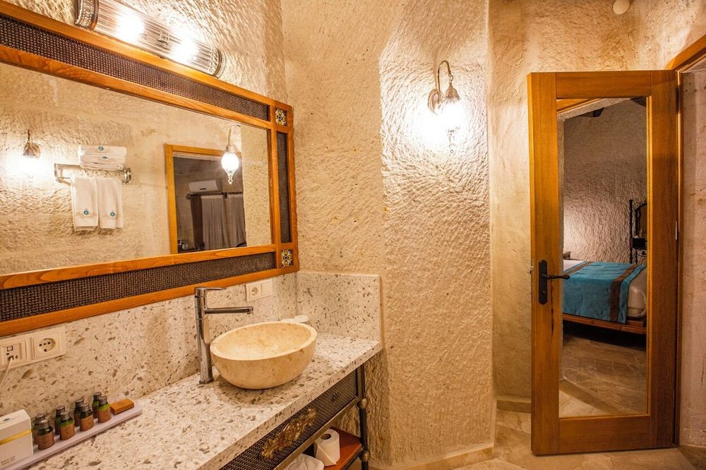 Imperial Cave Suites & Spa Standard Room, 1 Double Bed, Non Smoking 12