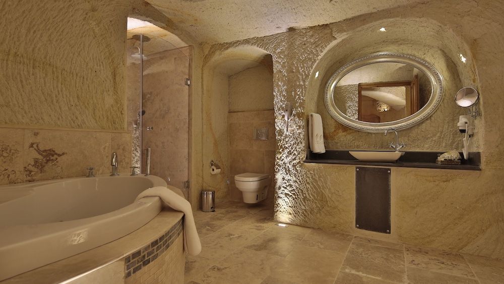 undefined Golden Cave Suites 6