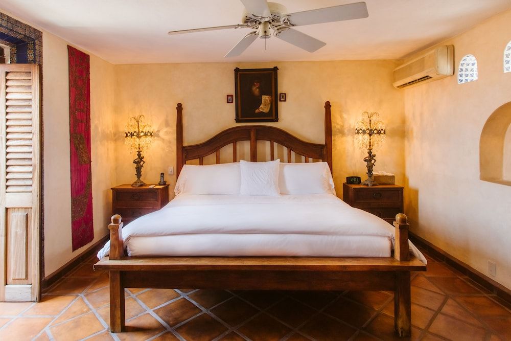 Junior Suite Milagros, 1 King Bed, Terrace, City View