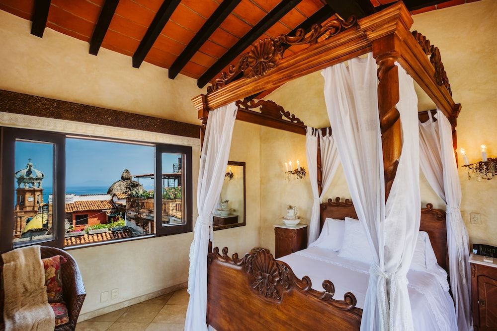 Royal Suite Celestial, 1 Queen Bed, Terrace, Bay View