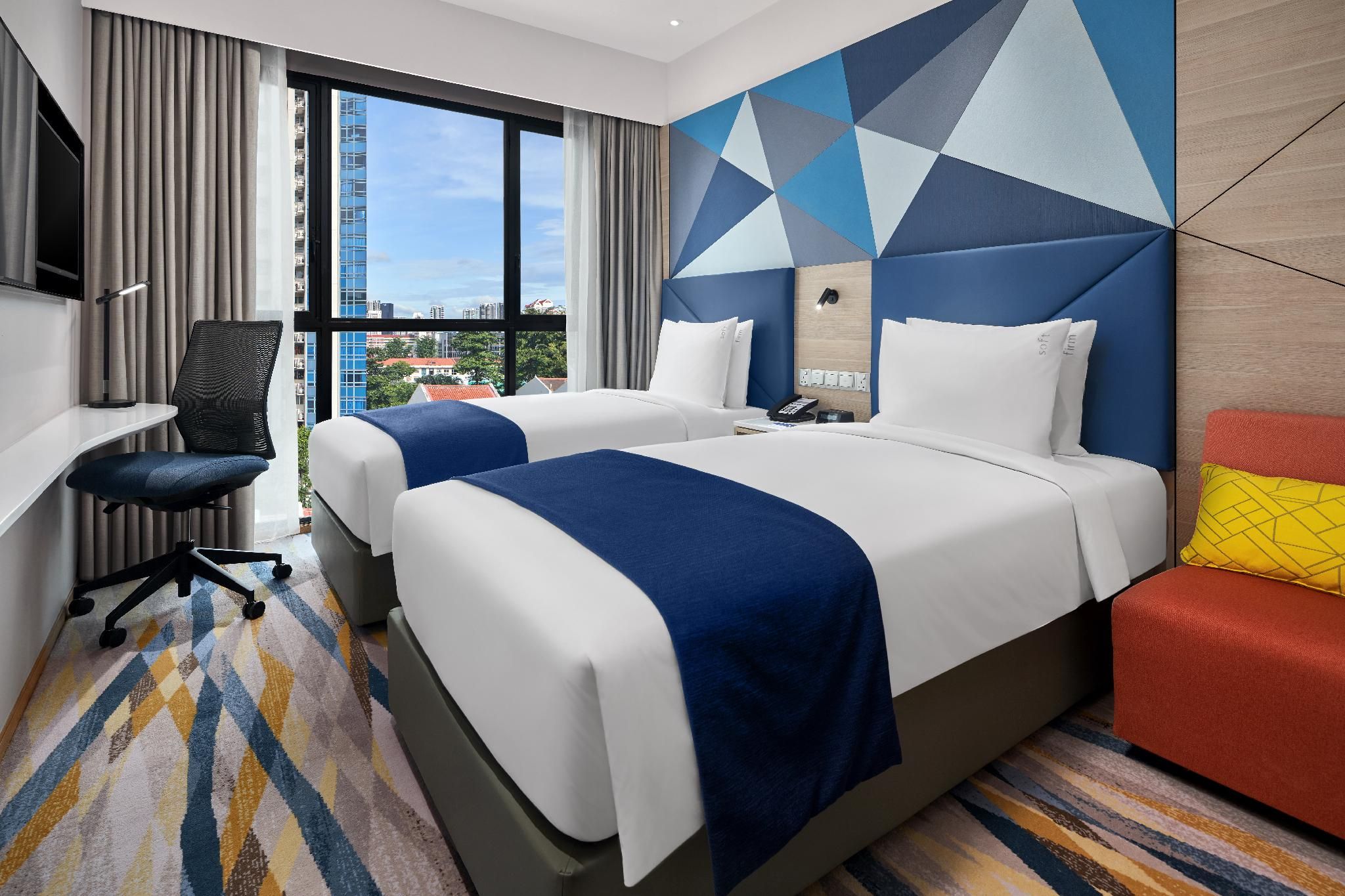 2 Single Standard Top Floor With Free Breakfast