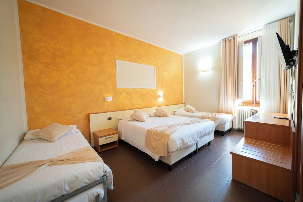 undefined Hotel Angelica 2