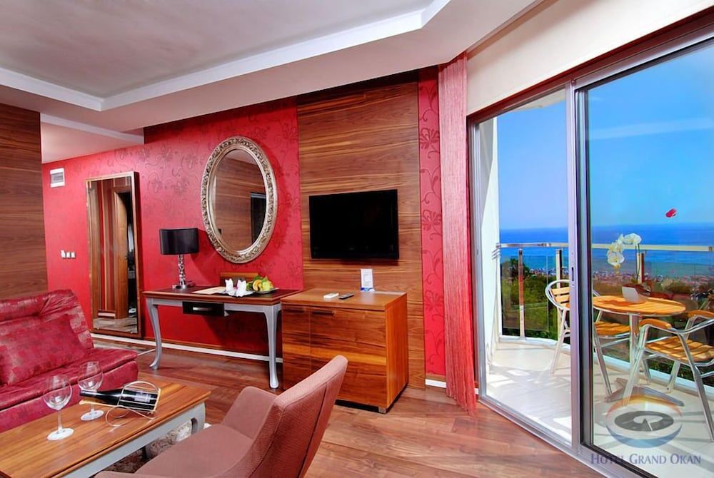 Grand Okan Hotel Executive Room 8