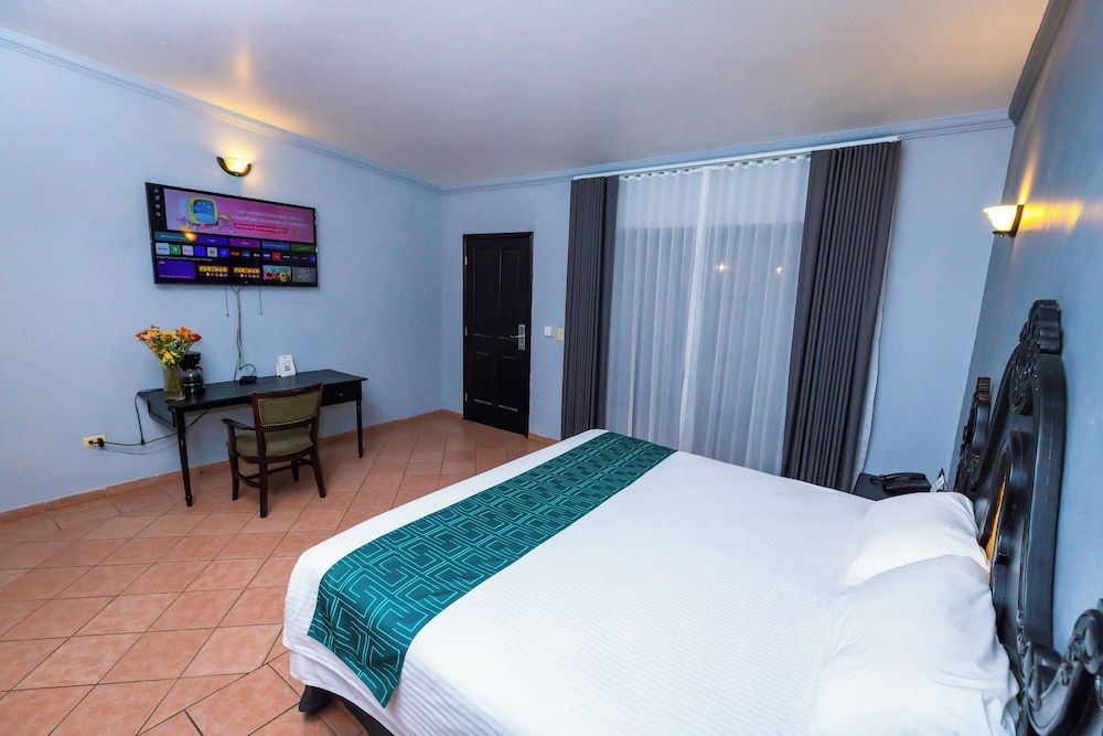 InHouse Select Hacienda Tres Rios Hotel Culiacán Standard Room, Garden View 9