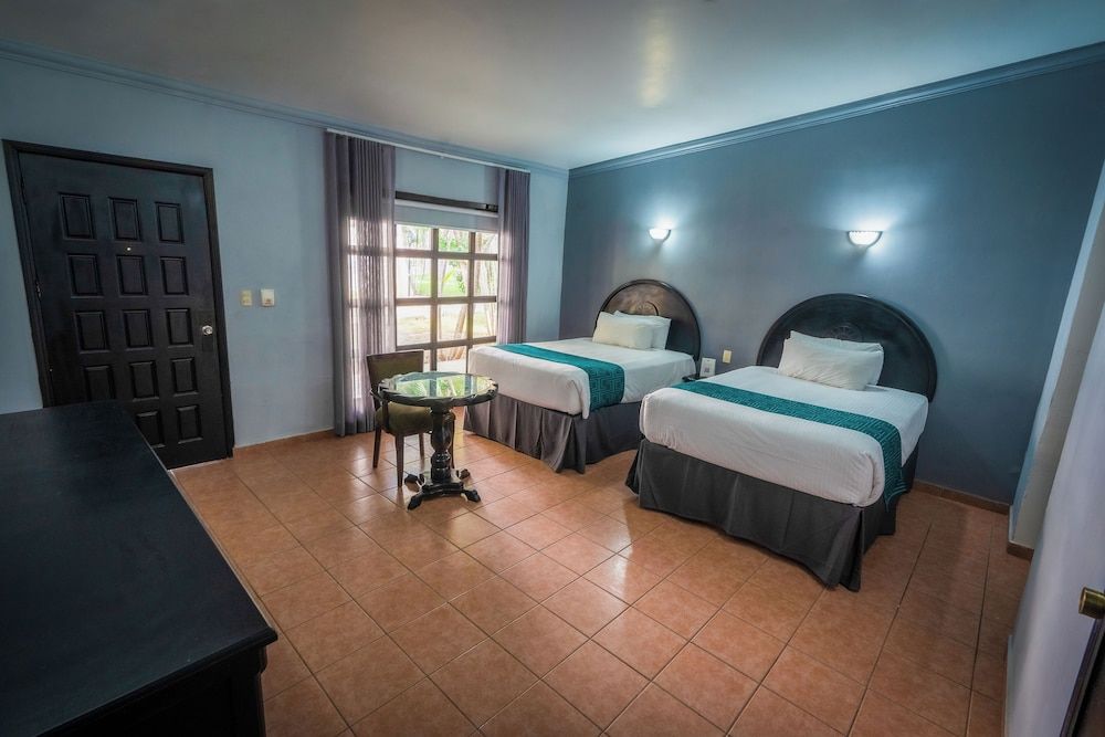InHouse Select Hacienda Tres Rios Hotel Culiacán Standard Double Room, Garden View 6