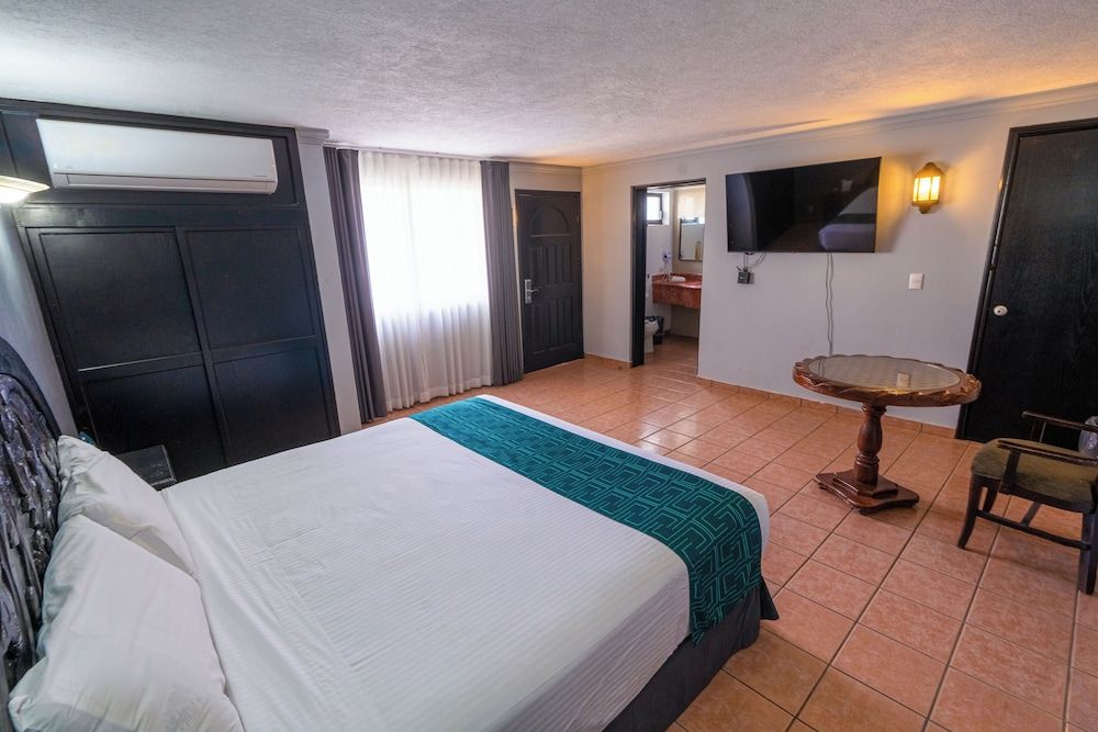 InHouse Select Hacienda Tres Rios Hotel Culiacán Standard Room, Garden View 6