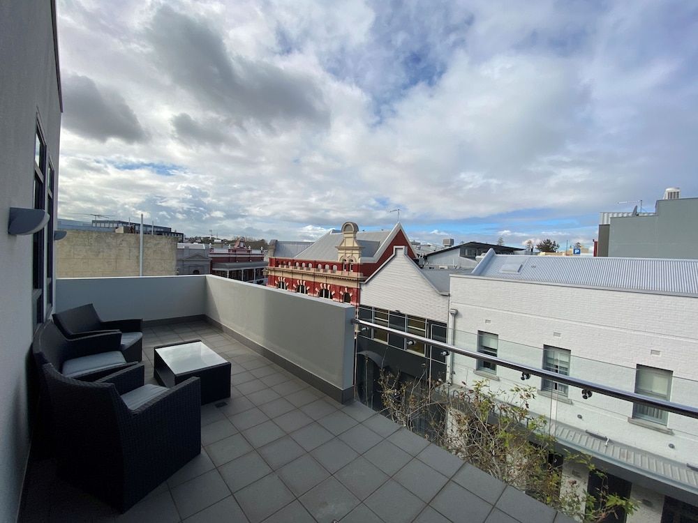 New Haus Room With Balcony