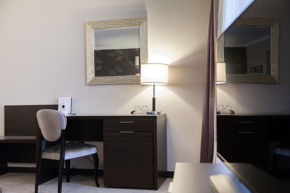 Constantine the Great Standard Single Room, 1 Large Twin Bed 3