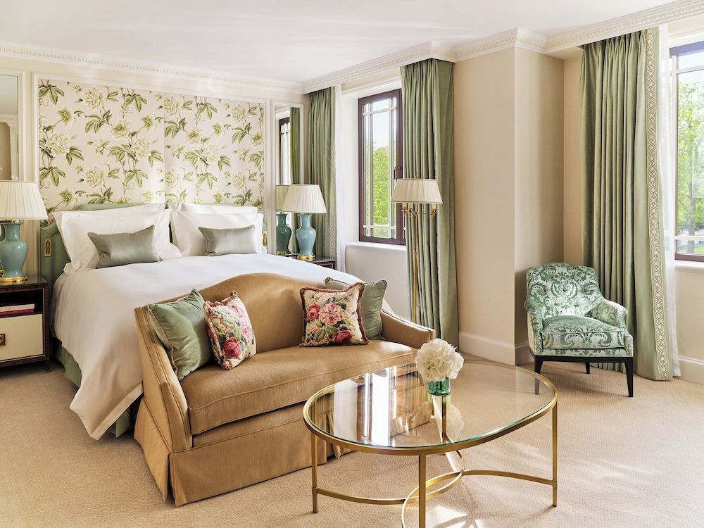 Executive Room, Park View