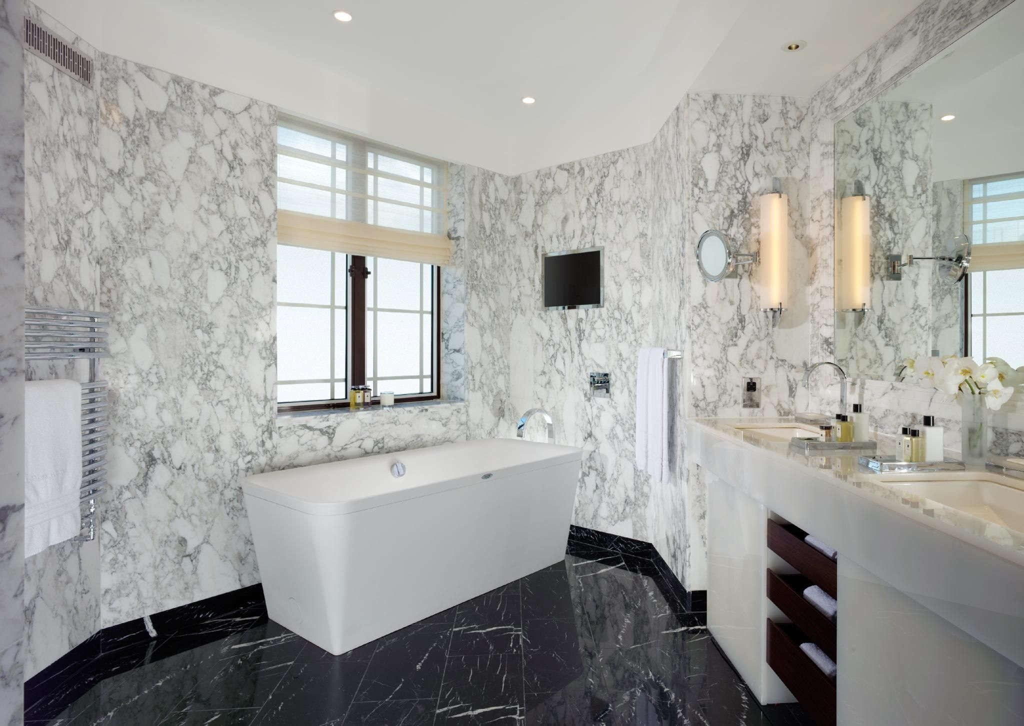 The Harlequin Penthouse
