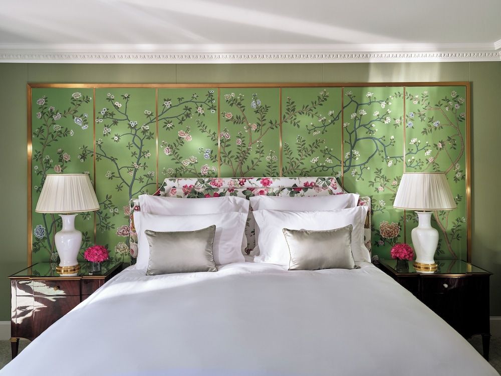 Suite (Belgravia)