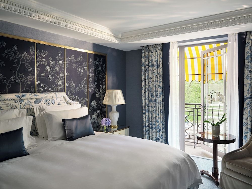 Suite (Hyde Park)
