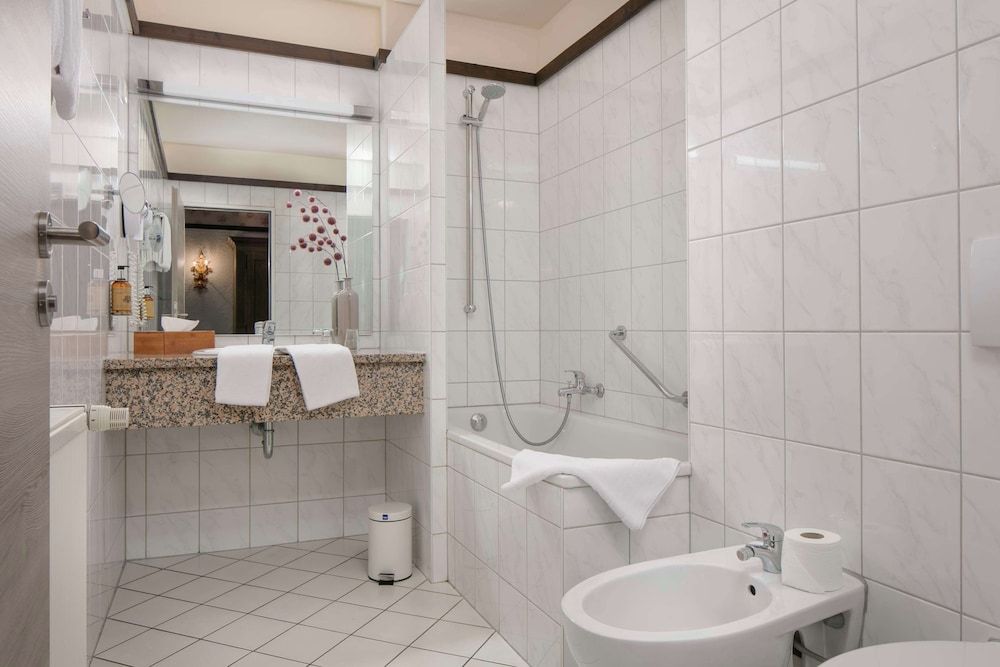 Best Western Hotel Mainz Comfort Room, 1 Queen Bed 6