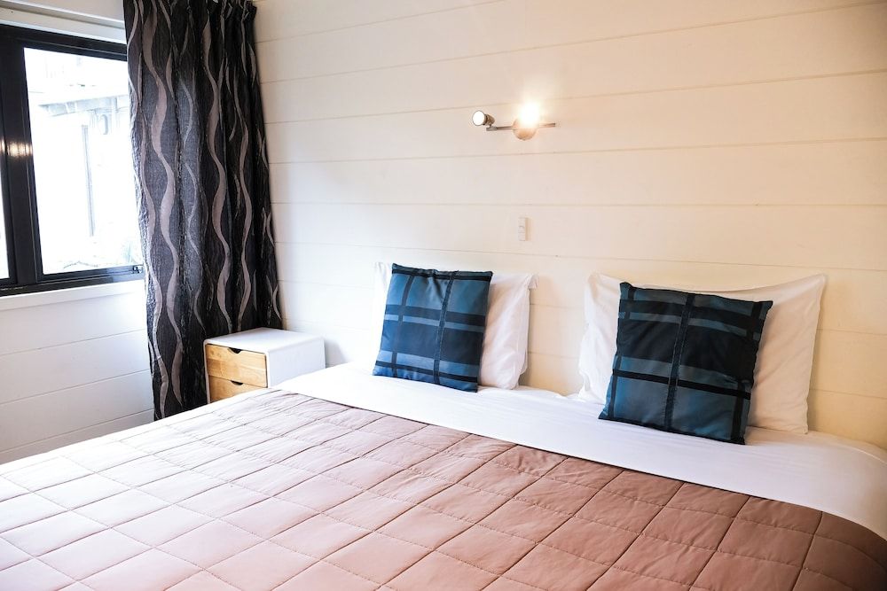 Bounty Motel 2 Bedrooms Apartment 2