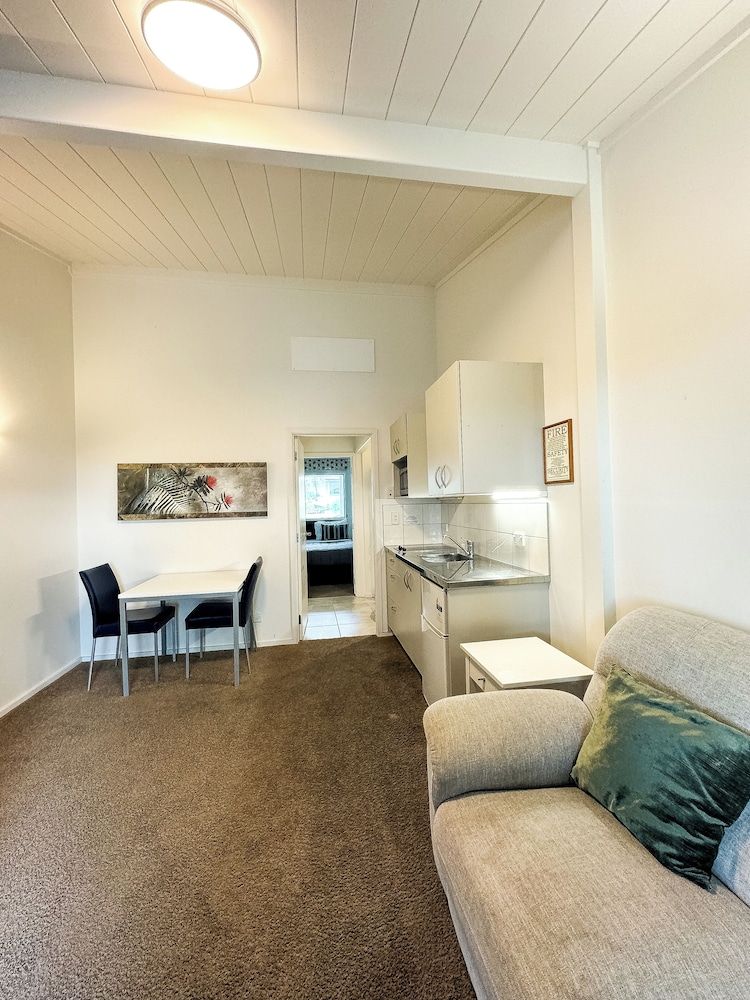 Bounty Motel 1 Bedroom Apartment 4