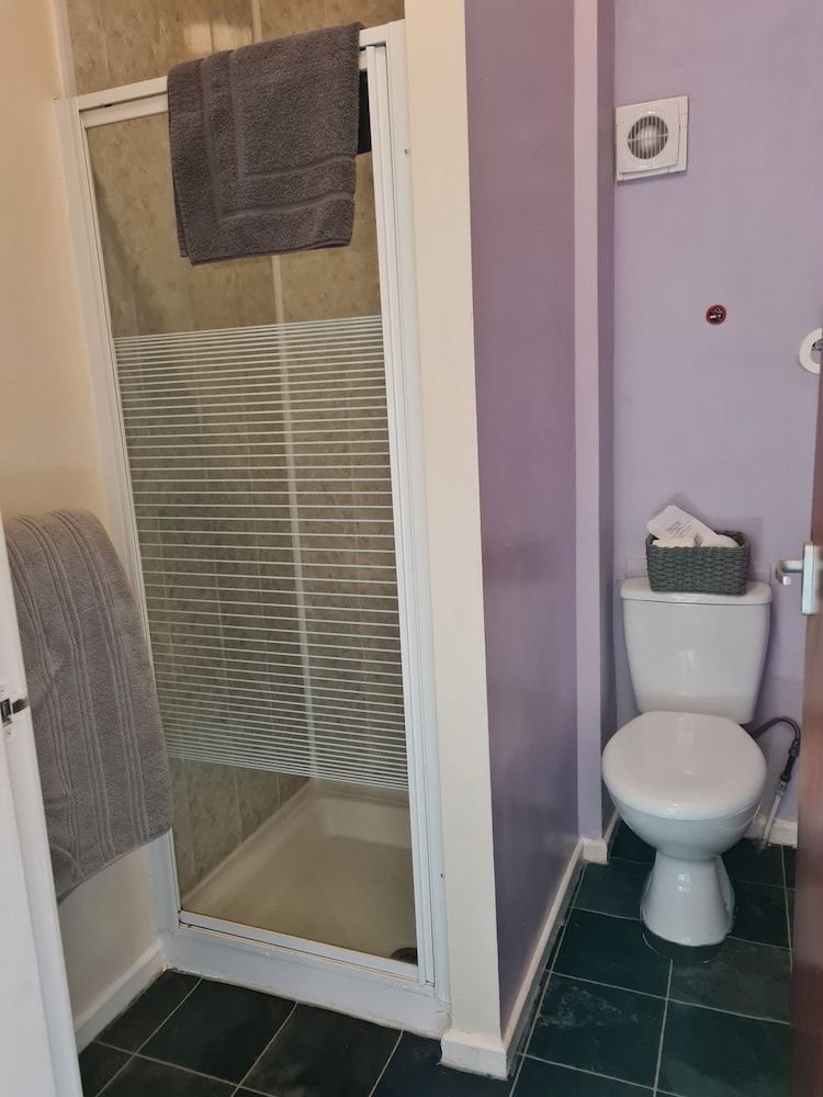 The Mercury Superior Suite, Ensuite ( Double Bed) 9