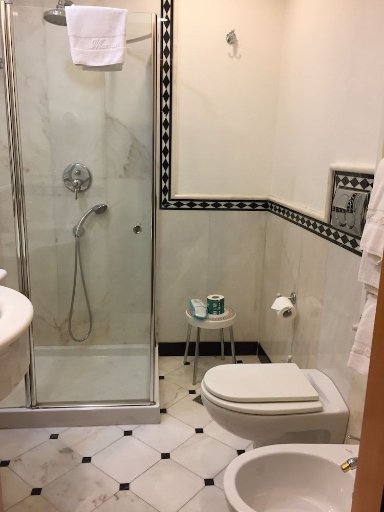 undefined Marconi Hotel 9